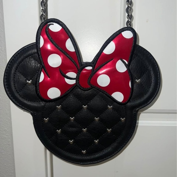 Loungefly Handbags - Loungefly Minnie Mouse Crossbody